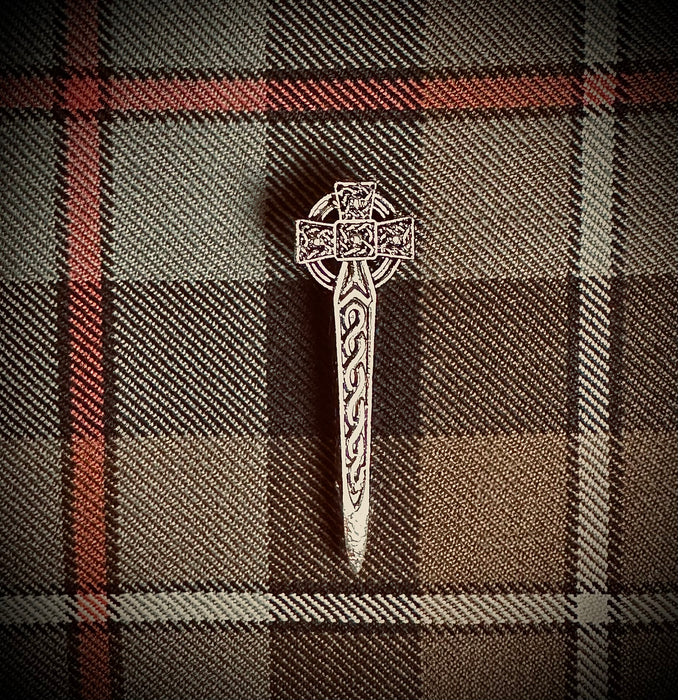 Irish Celtic Sword Kilt Pin/Cap Badge with Cross