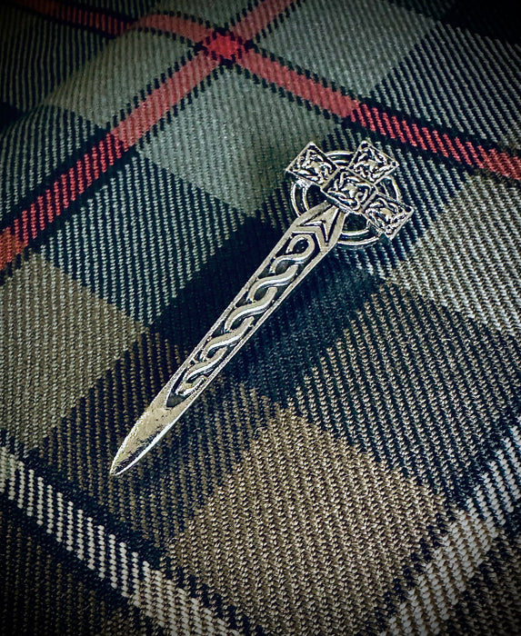 Irish Celtic Sword Kilt Pin/Cap Badge with Cross