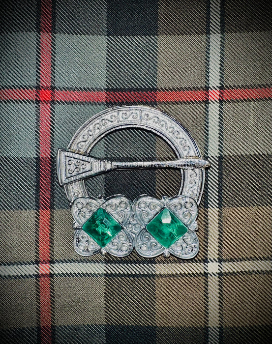 Tara Brooch in Silver with Emerald Green Stones