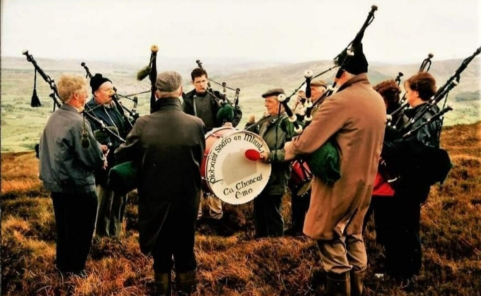 Millstreet Pipe Band playing in the surrounding hills of Ballynagree/Derrinagree